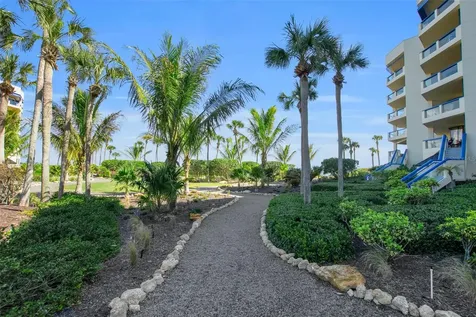 2110 Harbourside Drive Longboat Key FL 34228
