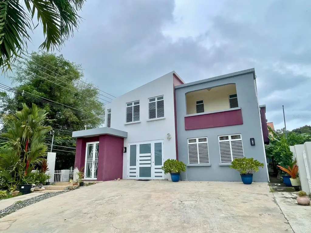 2ND Fl Sector La Roca Calle Orca Fajardo PR 00738