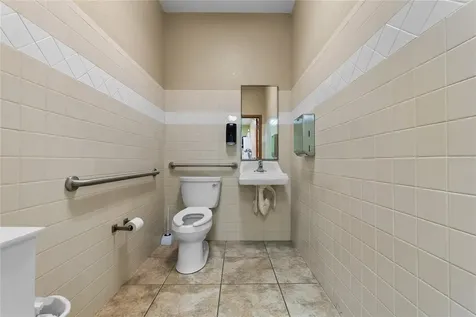 3300 N Highway 19a Mount Dora FL 32757