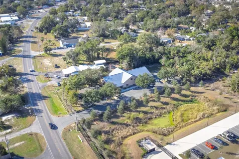 3300 N Highway 19a Mount Dora FL 32757