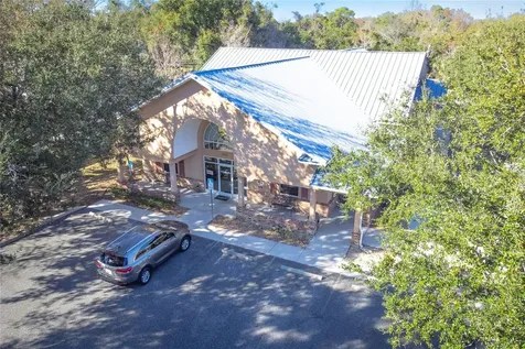 3300 N Highway 19a Mount Dora FL 32757