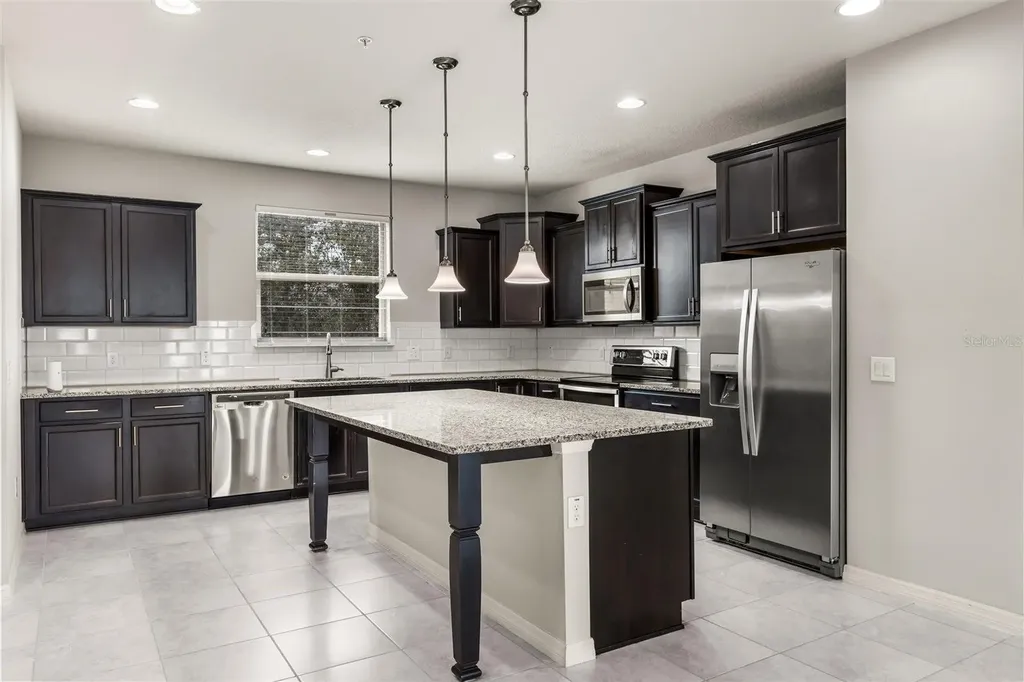 588 Piazza Point Oviedo FL 32765
