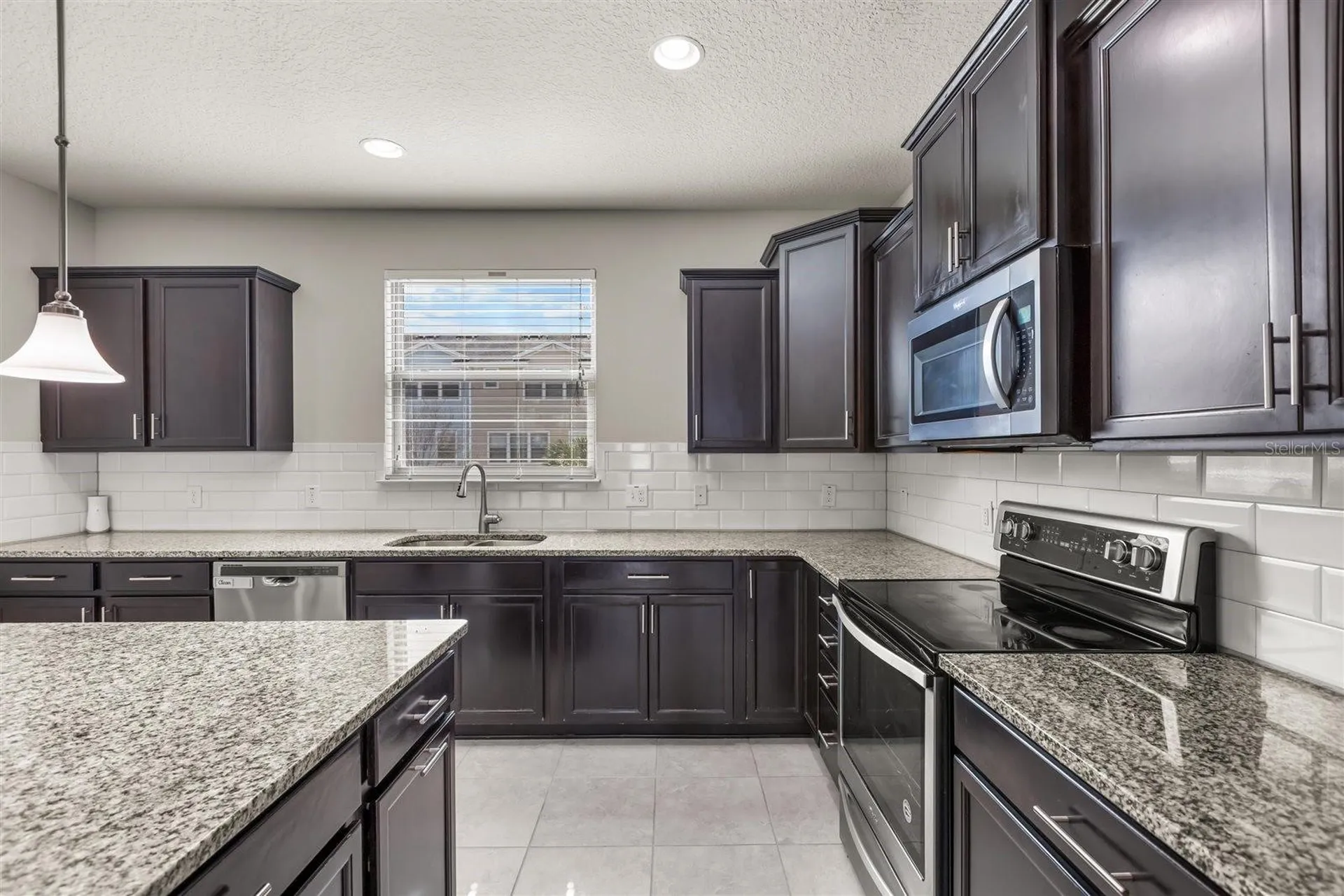 588 Piazza Point Oviedo FL 32765