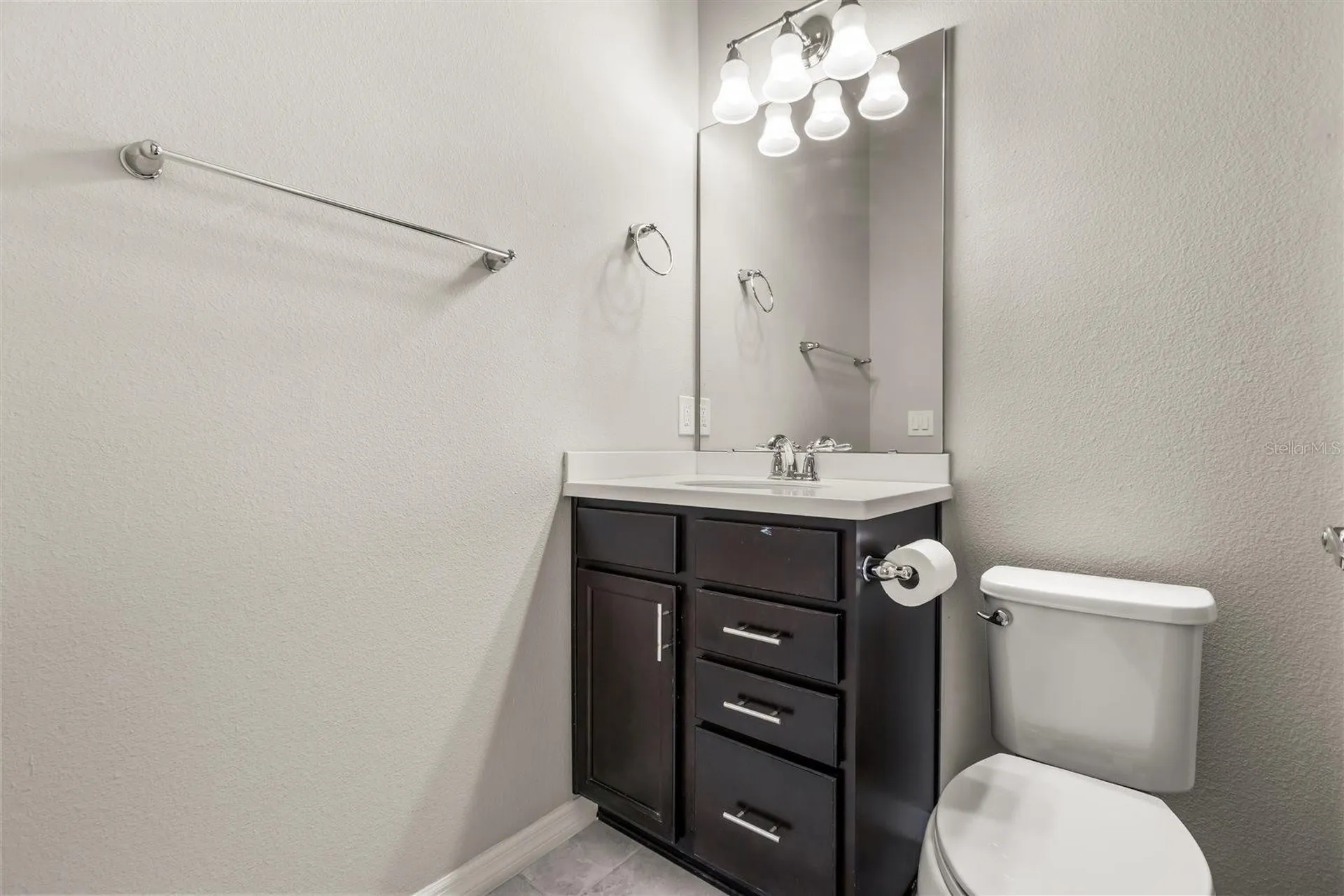 588 Piazza Point Oviedo FL 32765