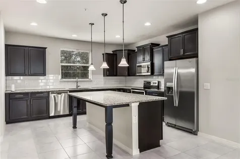 588 Piazza Point Oviedo FL 32765