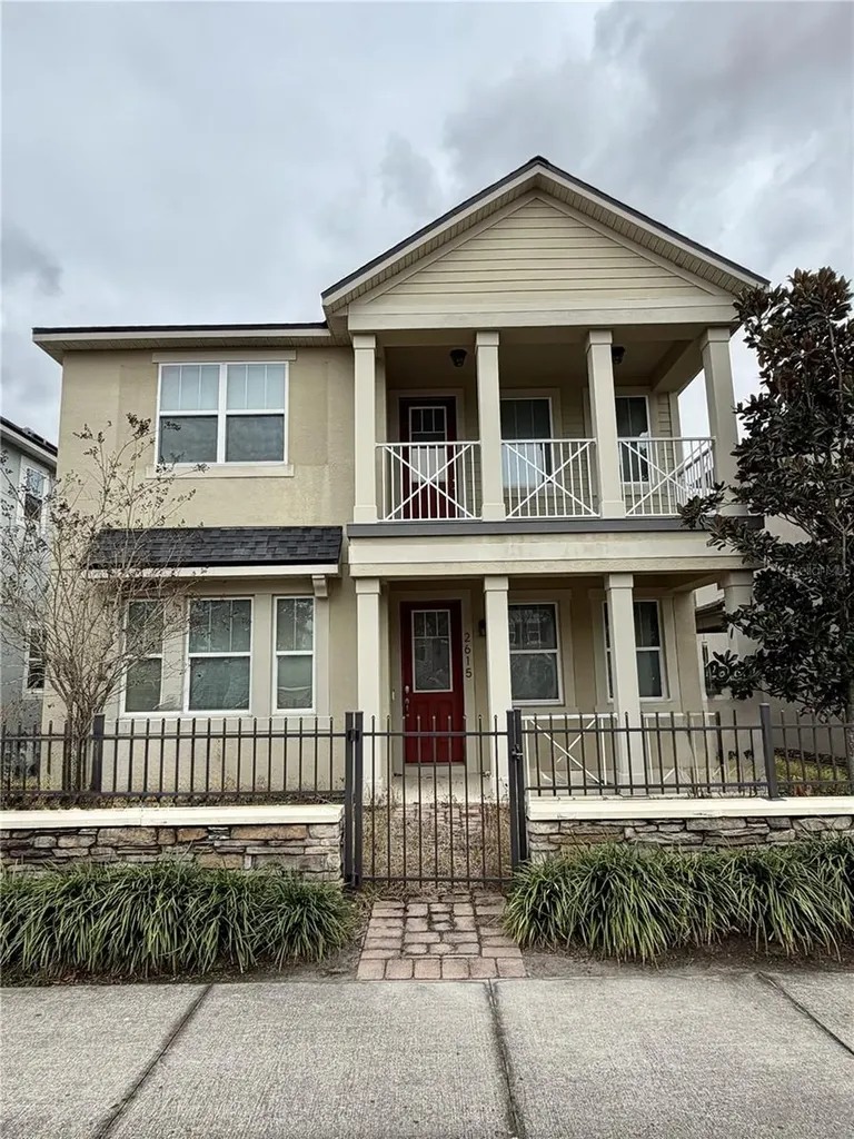 2615 Palisade Boulevard Kissimmee FL 34741