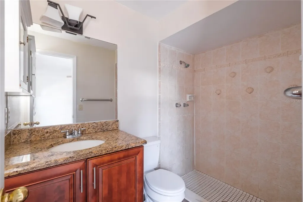 107 Citrus Drive Kissimmee FL 34743