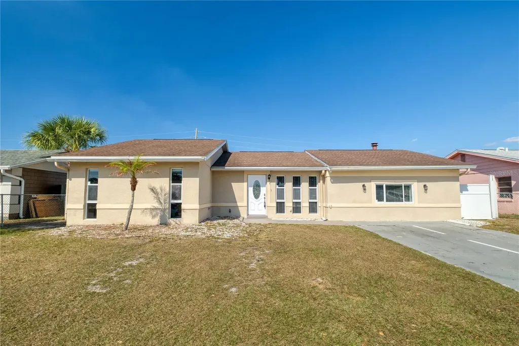 107 Citrus Drive Kissimmee FL 34743