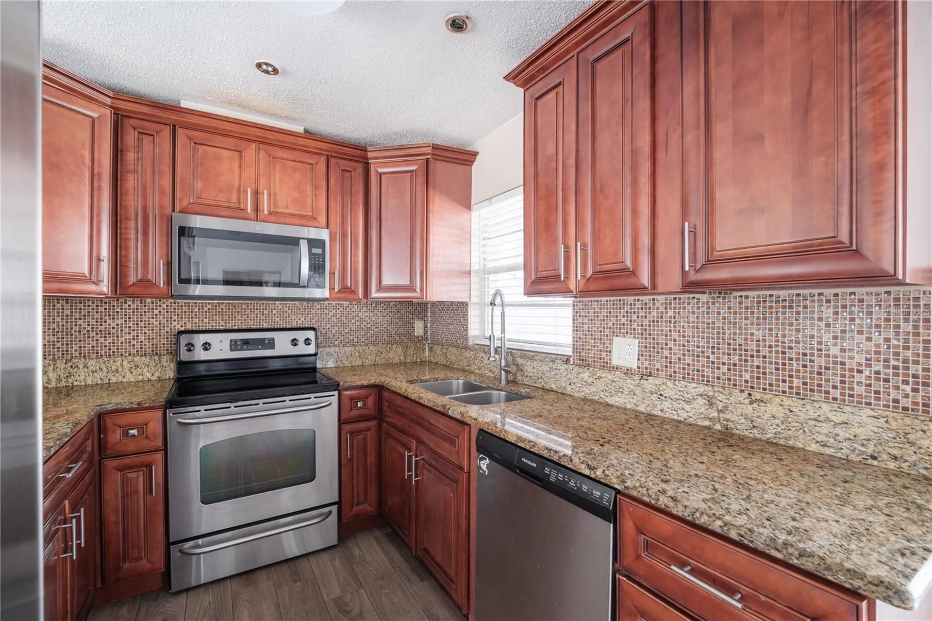 107 Citrus Drive Kissimmee FL 34743