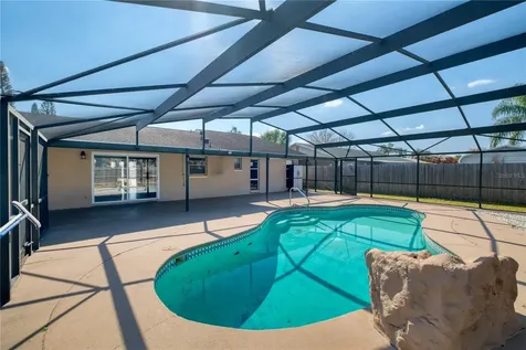 107 Citrus Drive Kissimmee FL 34743