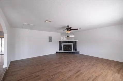 107 Citrus Drive Kissimmee FL 34743