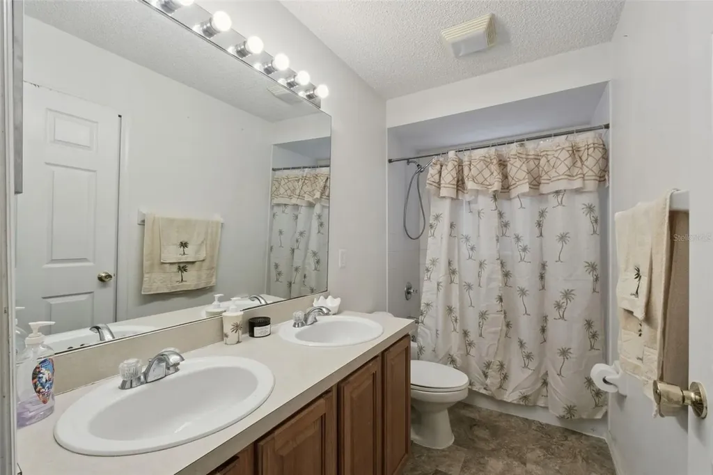 367 Hickory Springs Place Debary FL 32713