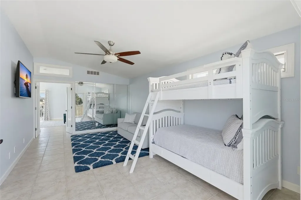 2822 W Vina Del Mar Boulevard St Pete Beach FL 33706