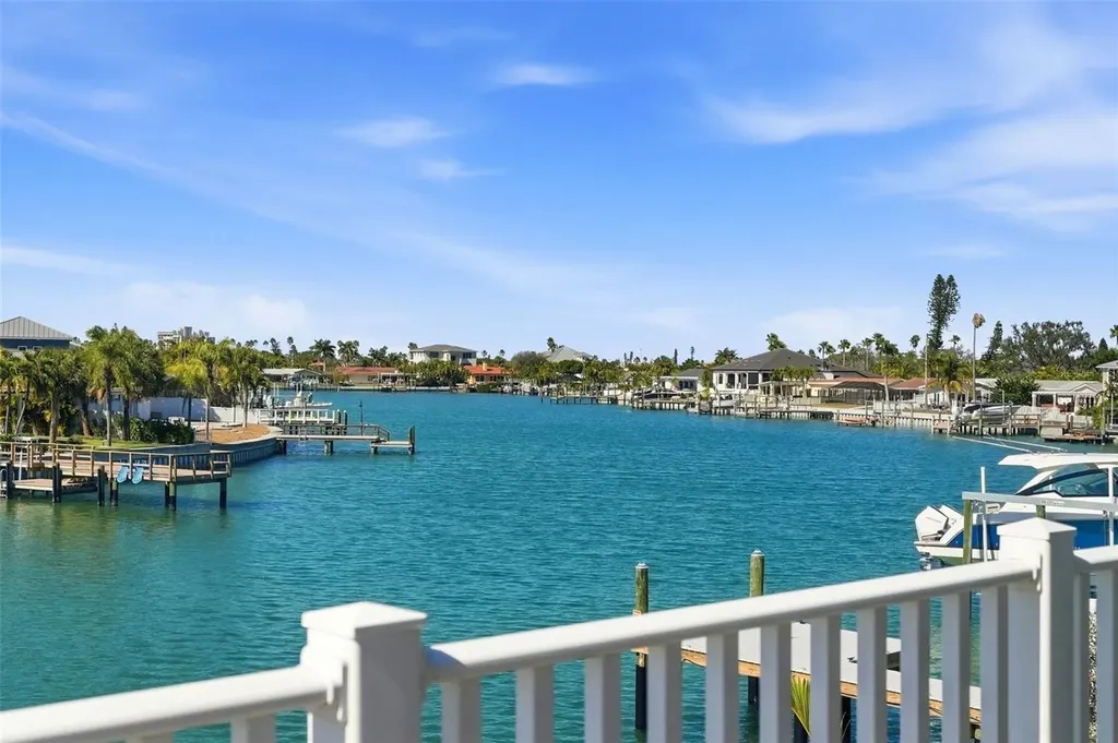 2822 W Vina Del Mar Boulevard St Pete Beach FL 33706