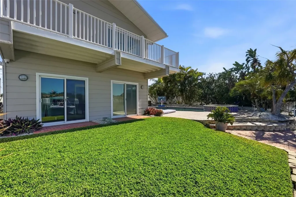 2822 W Vina Del Mar Boulevard St Pete Beach FL 33706