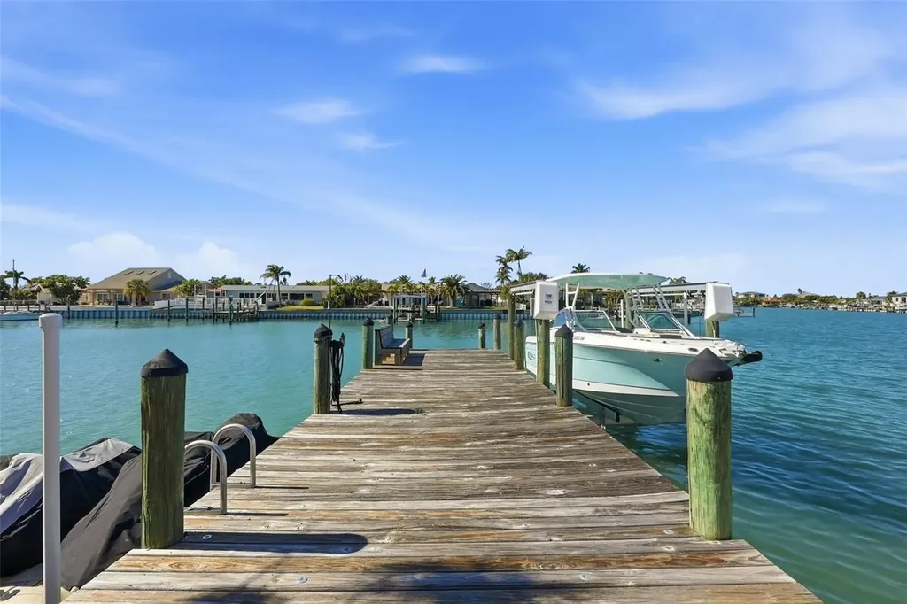 2822 W Vina Del Mar Boulevard St Pete Beach FL 33706