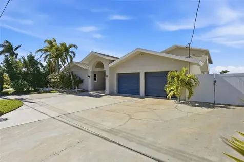 2822 W Vina Del Mar Boulevard St Pete Beach FL 33706