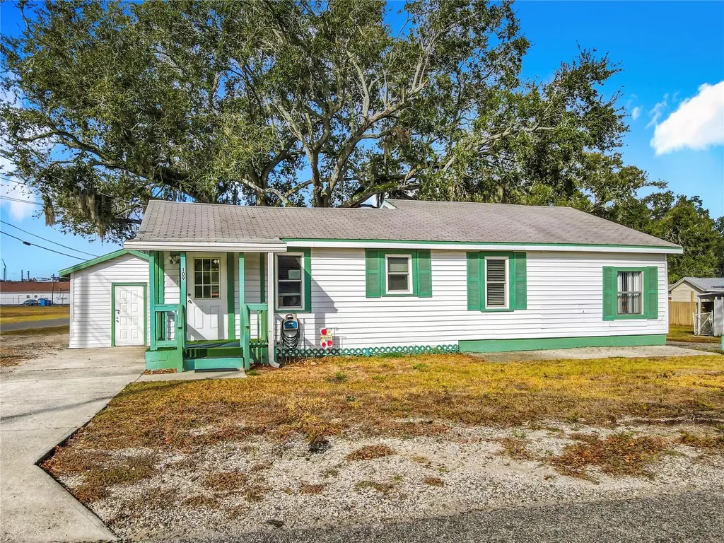 109 Laura Street Dundee FL 33838