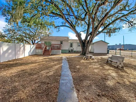109 Laura Street Dundee FL 33838