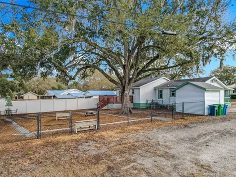 109 Laura Street Dundee FL 33838