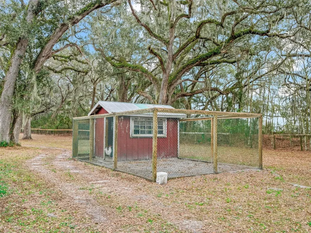 4430 Cr 542h Bushnell FL 33513