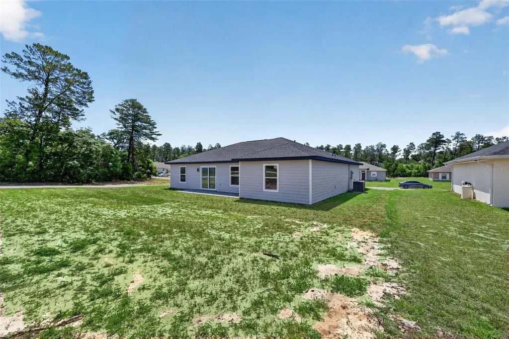 2121 SW Hilliard Avenue Dunnellon FL 34431