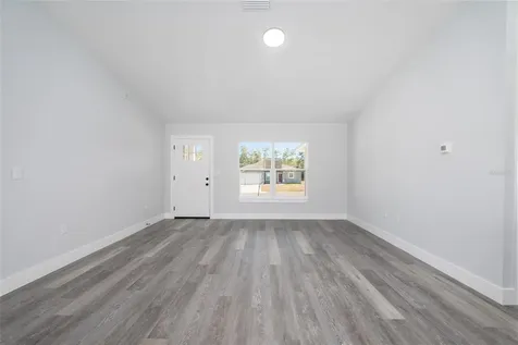 2121 SW Hilliard Avenue Dunnellon FL 34431