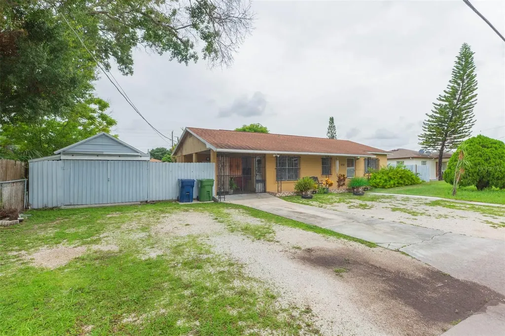 2703 W Saint Joseph Street Tampa FL 33607