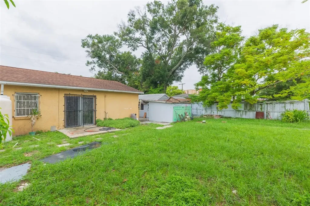 2703 W Saint Joseph Street Tampa FL 33607