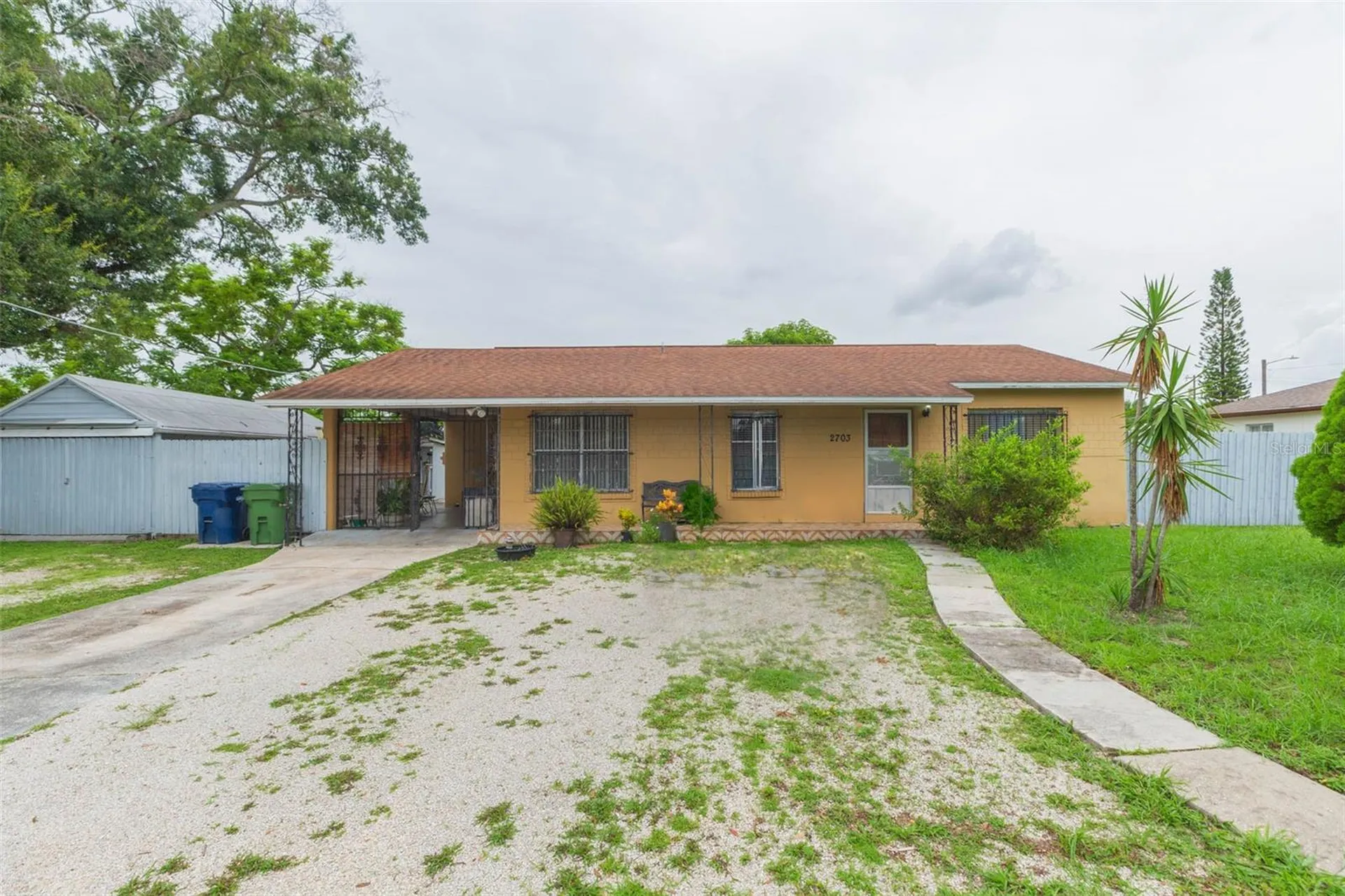 2703 W Saint Joseph Street Tampa FL 33607
