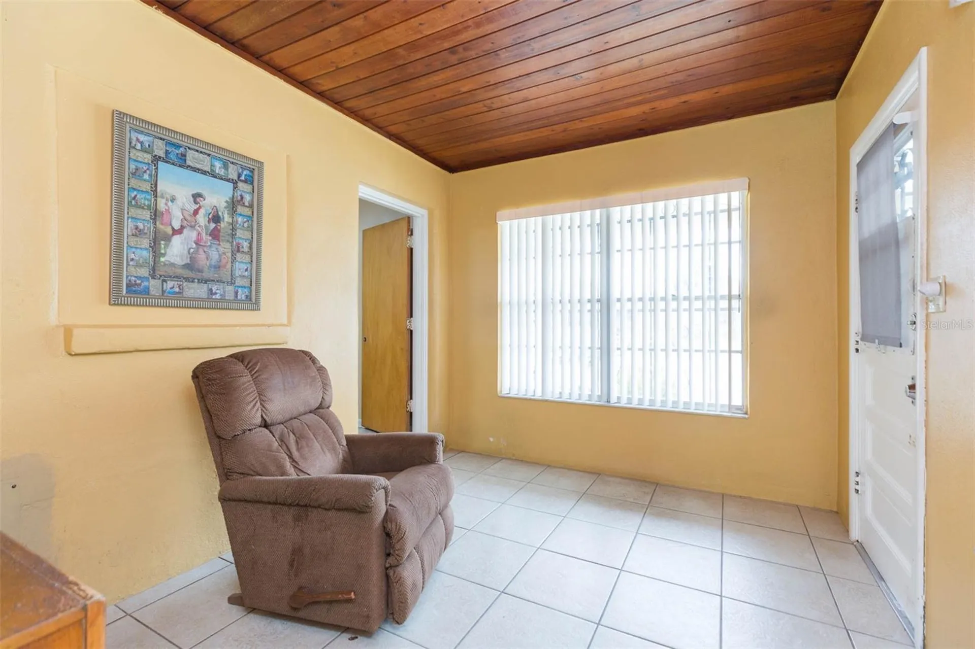 2703 W Saint Joseph Street Tampa FL 33607