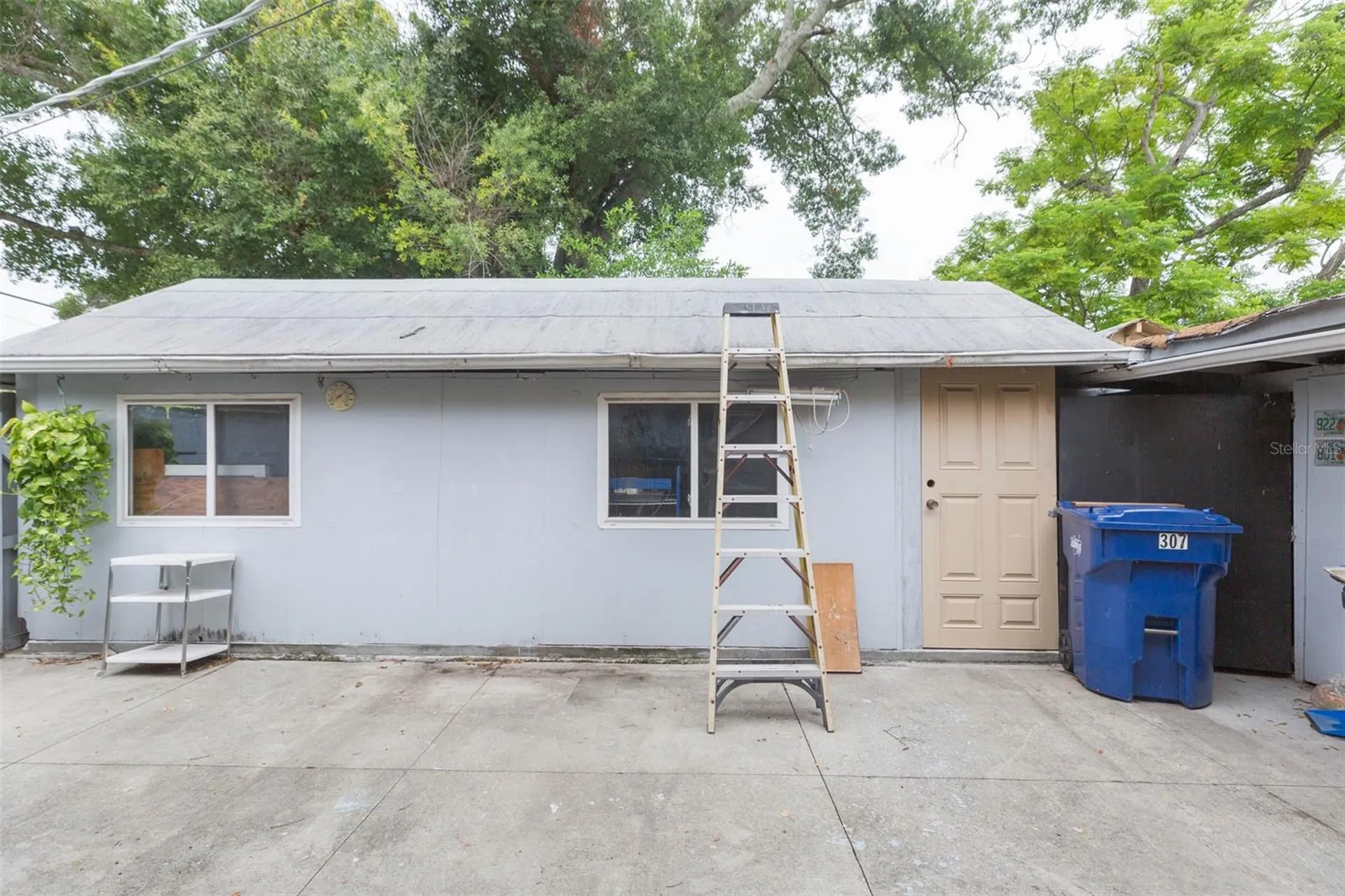 2703 W Saint Joseph Street Tampa FL 33607