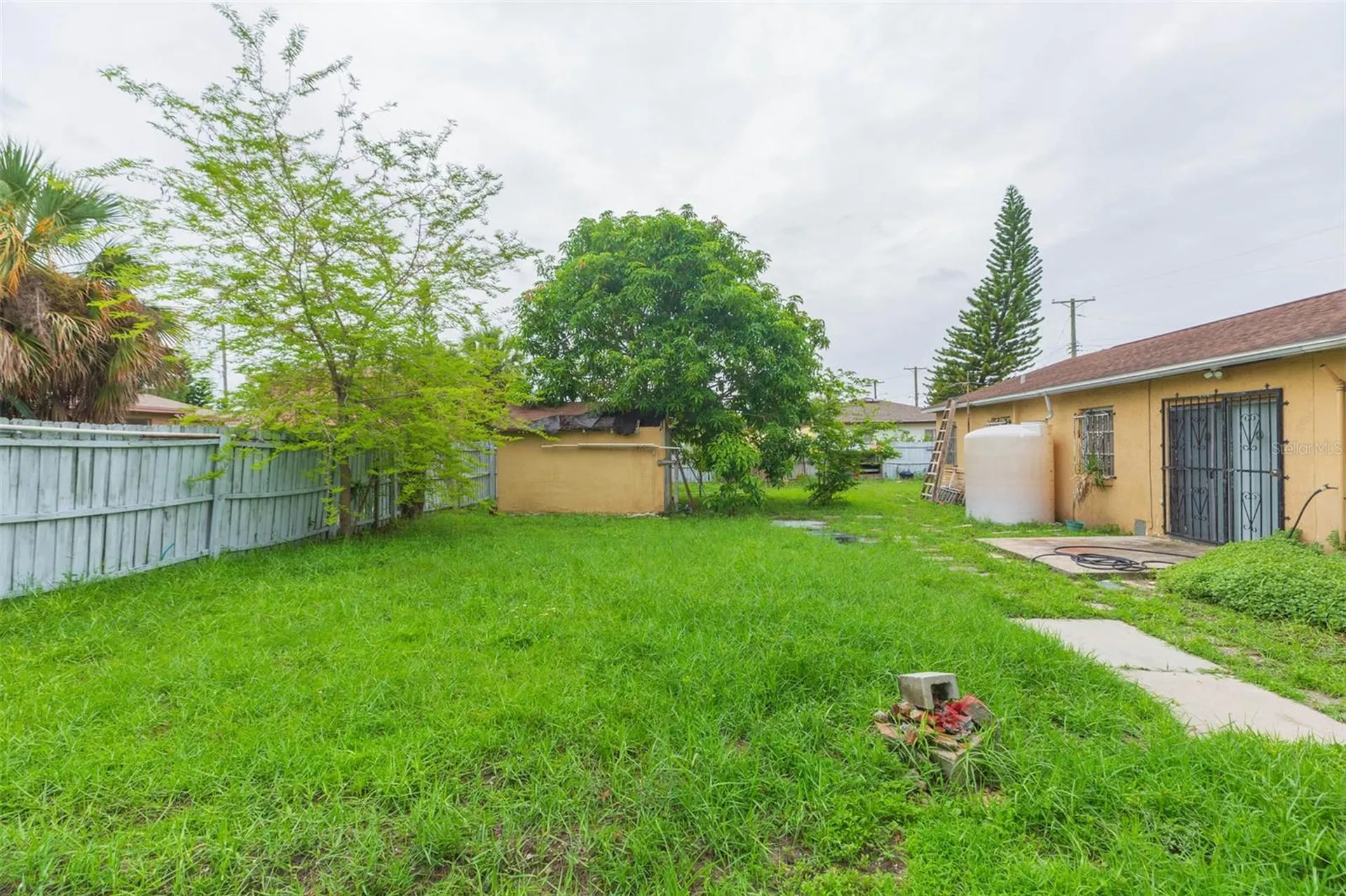 2703 W Saint Joseph Street Tampa FL 33607