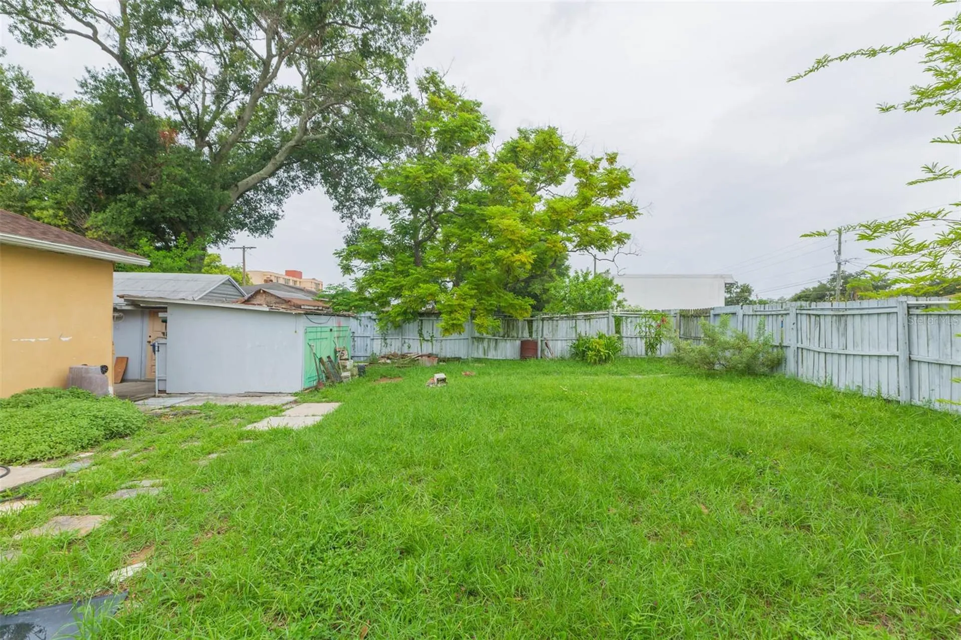 2703 W Saint Joseph Street Tampa FL 33607
