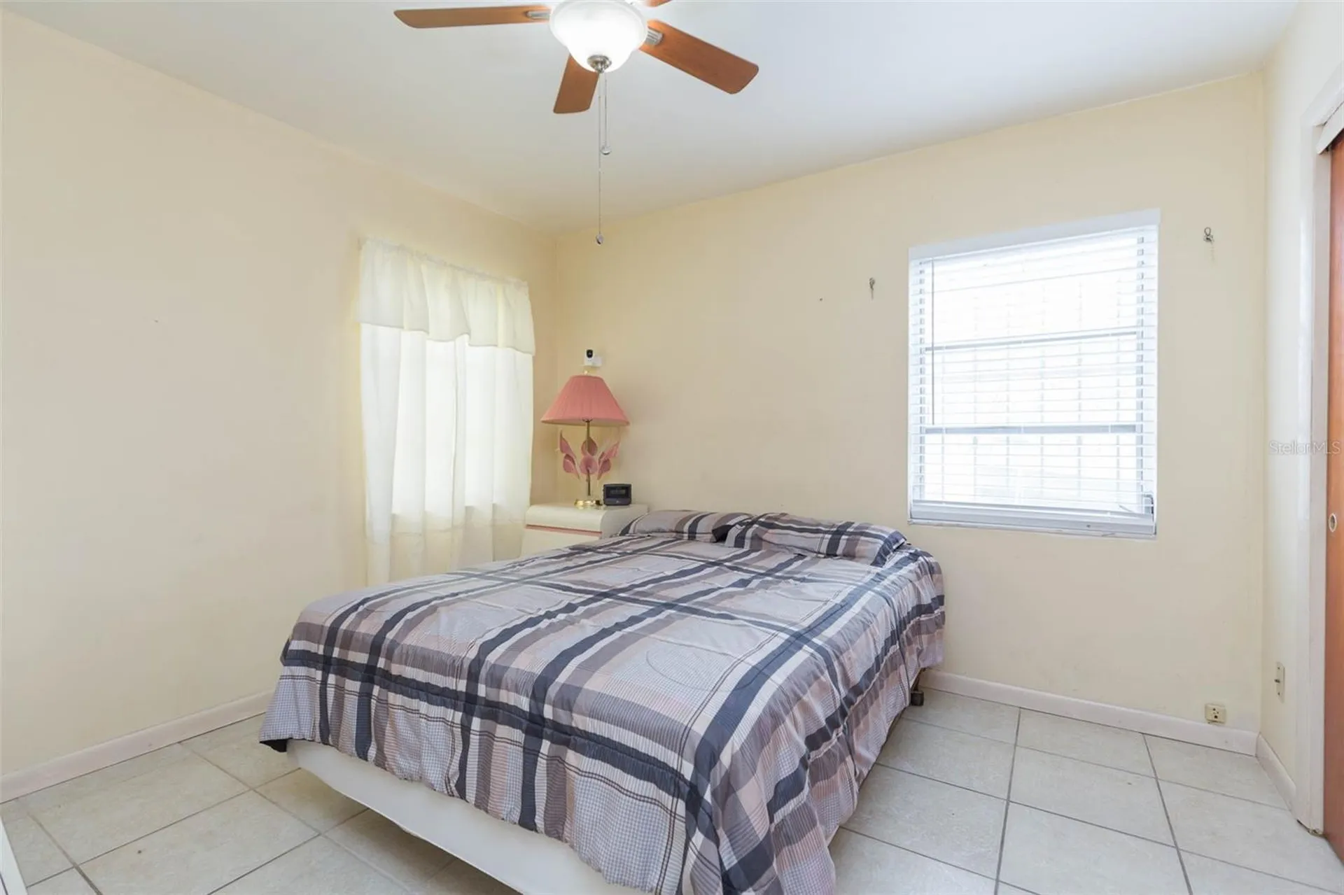 2703 W Saint Joseph Street Tampa FL 33607