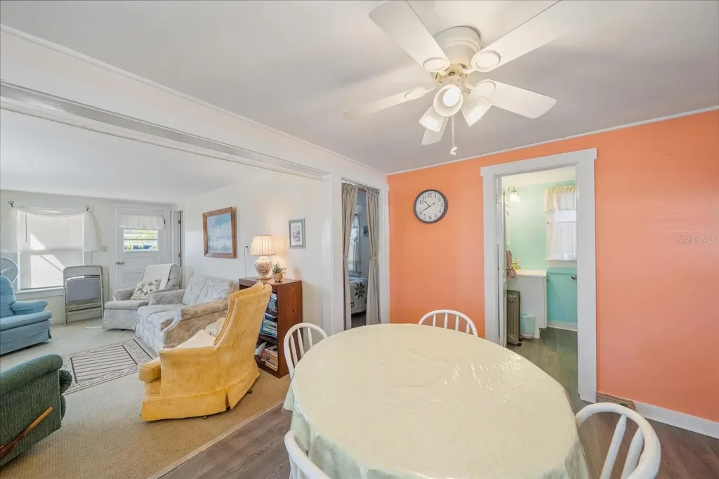 3315 Fry Street Sarasota FL 34239