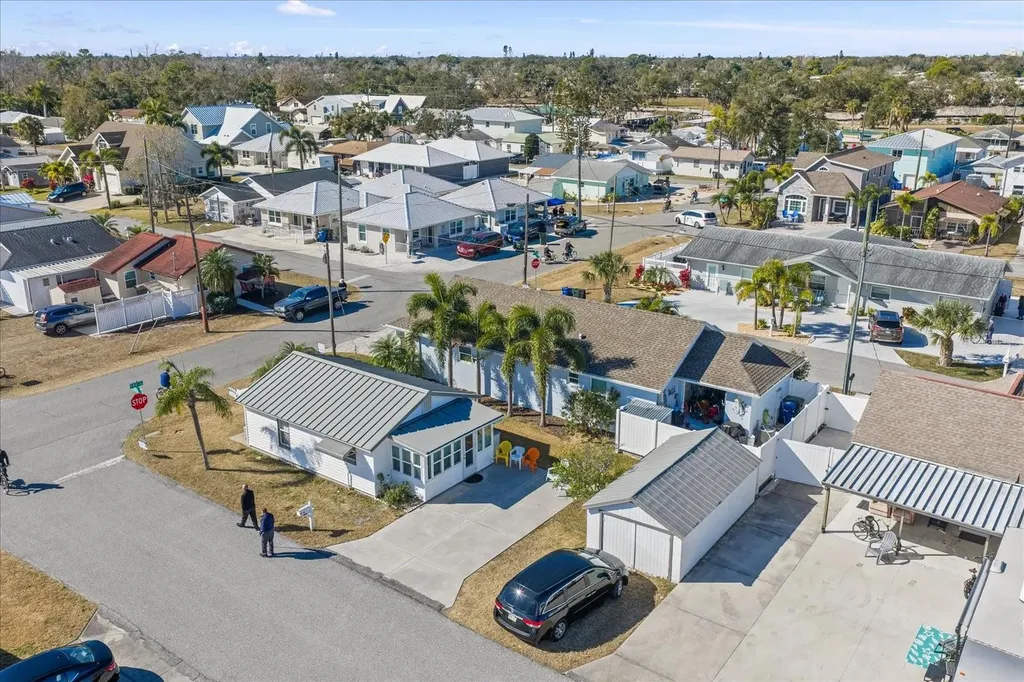 3315 Fry Street Sarasota FL 34239