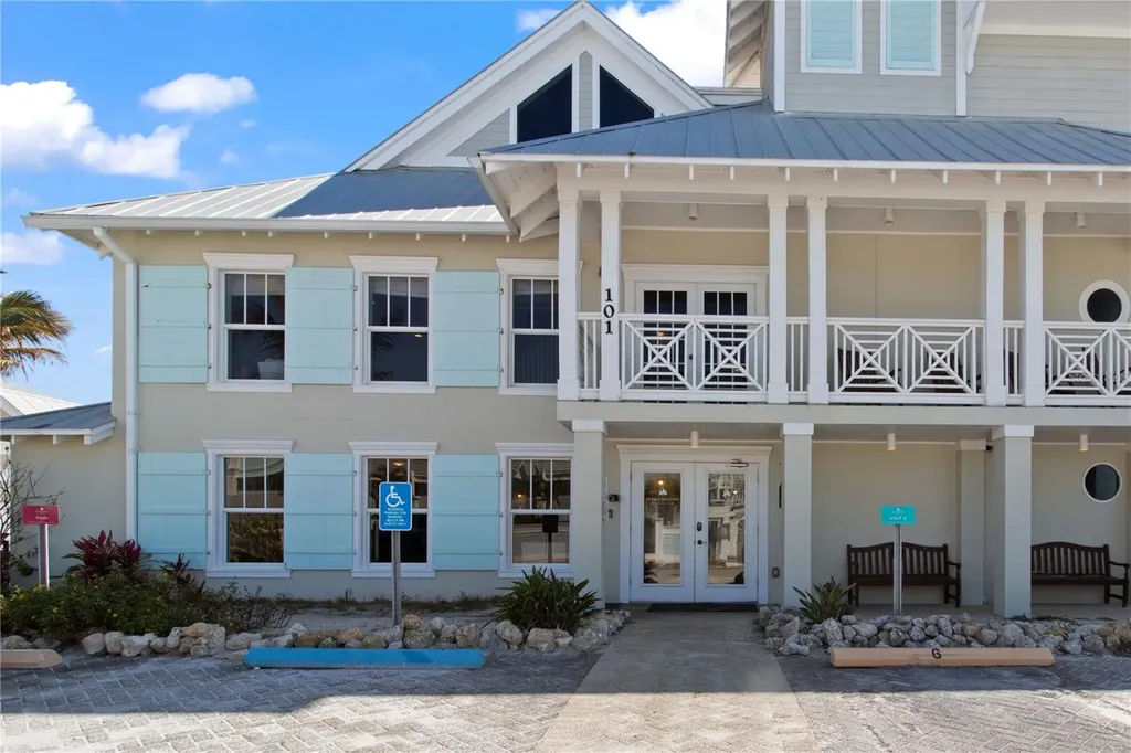 101 66th Street Holmes Beach FL 34217