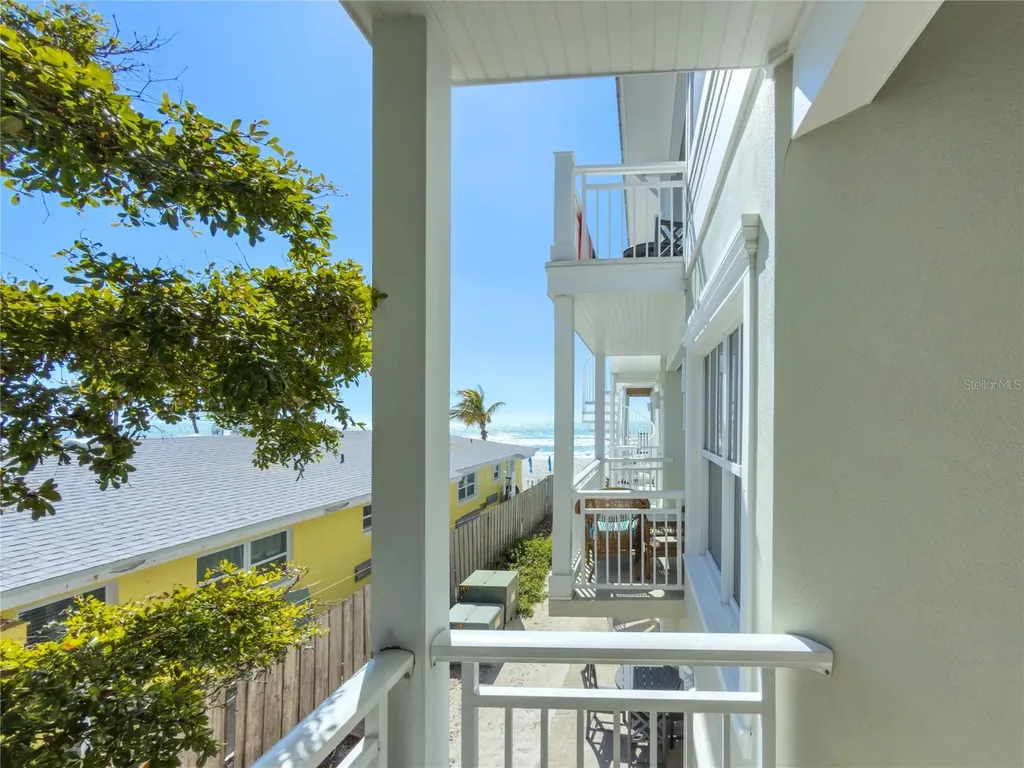 101 66th Street Holmes Beach FL 34217