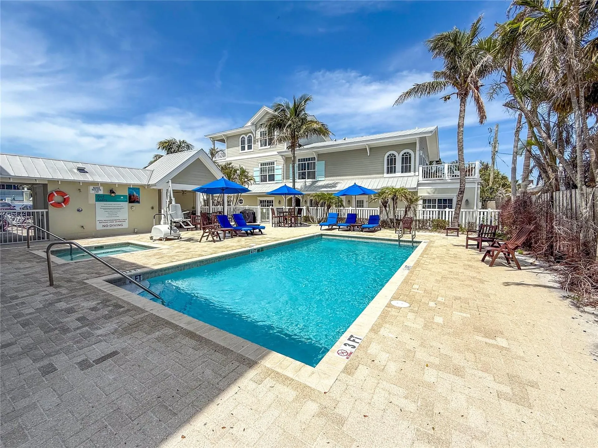 101 66th Street Holmes Beach FL 34217