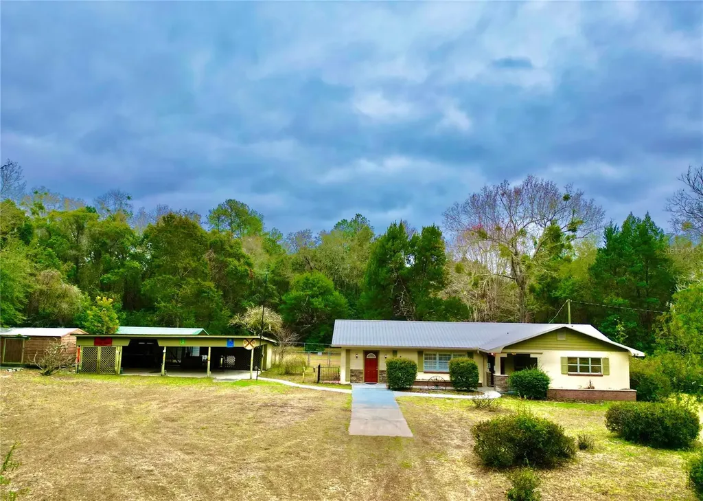 17221 NE 77th Lane Hawthorne FL 32640