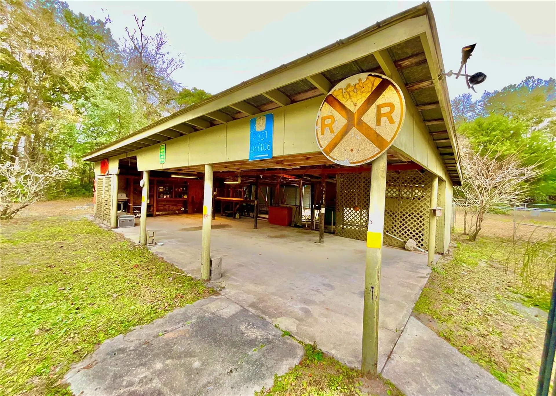 17221 NE 77th Lane Hawthorne FL 32640