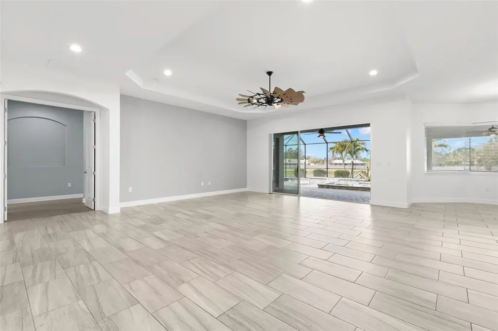 4803 Ancient Marble Drive Sarasota FL 34240