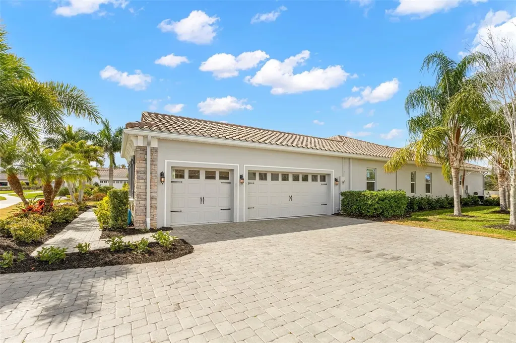 4803 Ancient Marble Drive Sarasota FL 34240