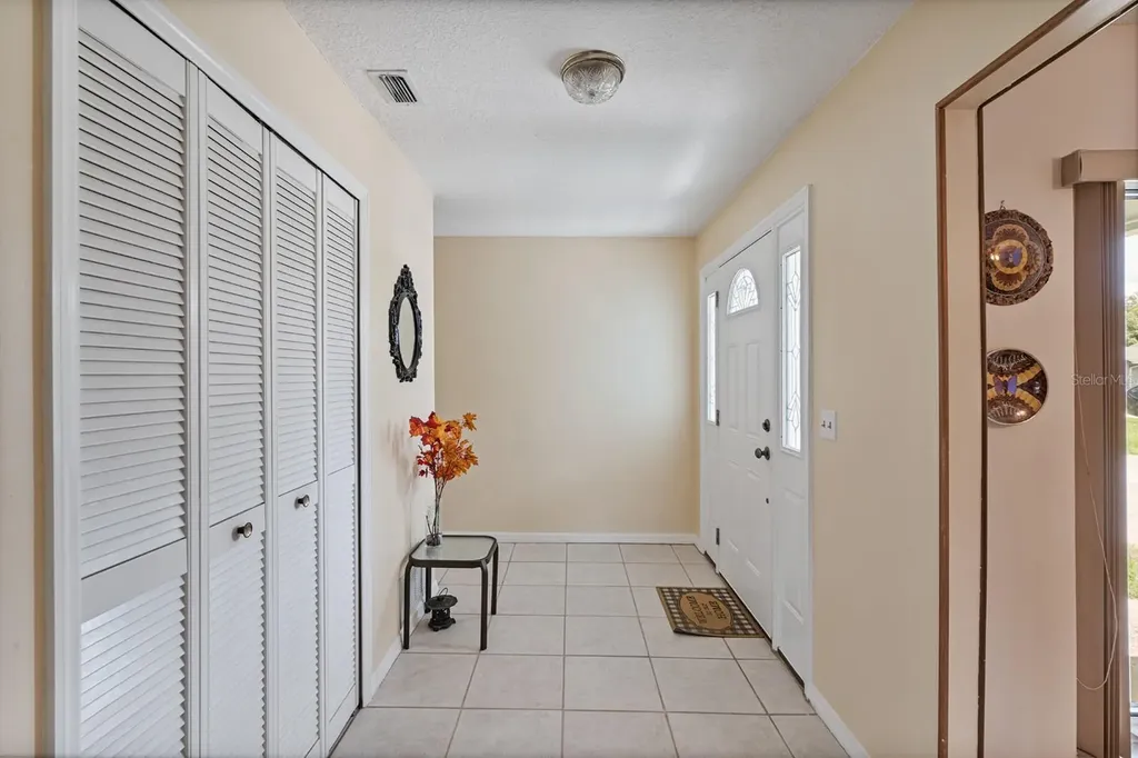 1032 Manchester Circle Winter Park FL 32792