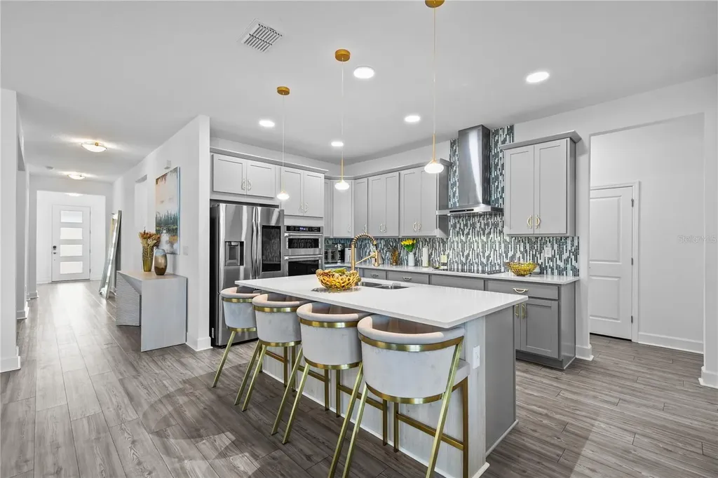 11851 Sunsail Avenue Orlando FL 32832