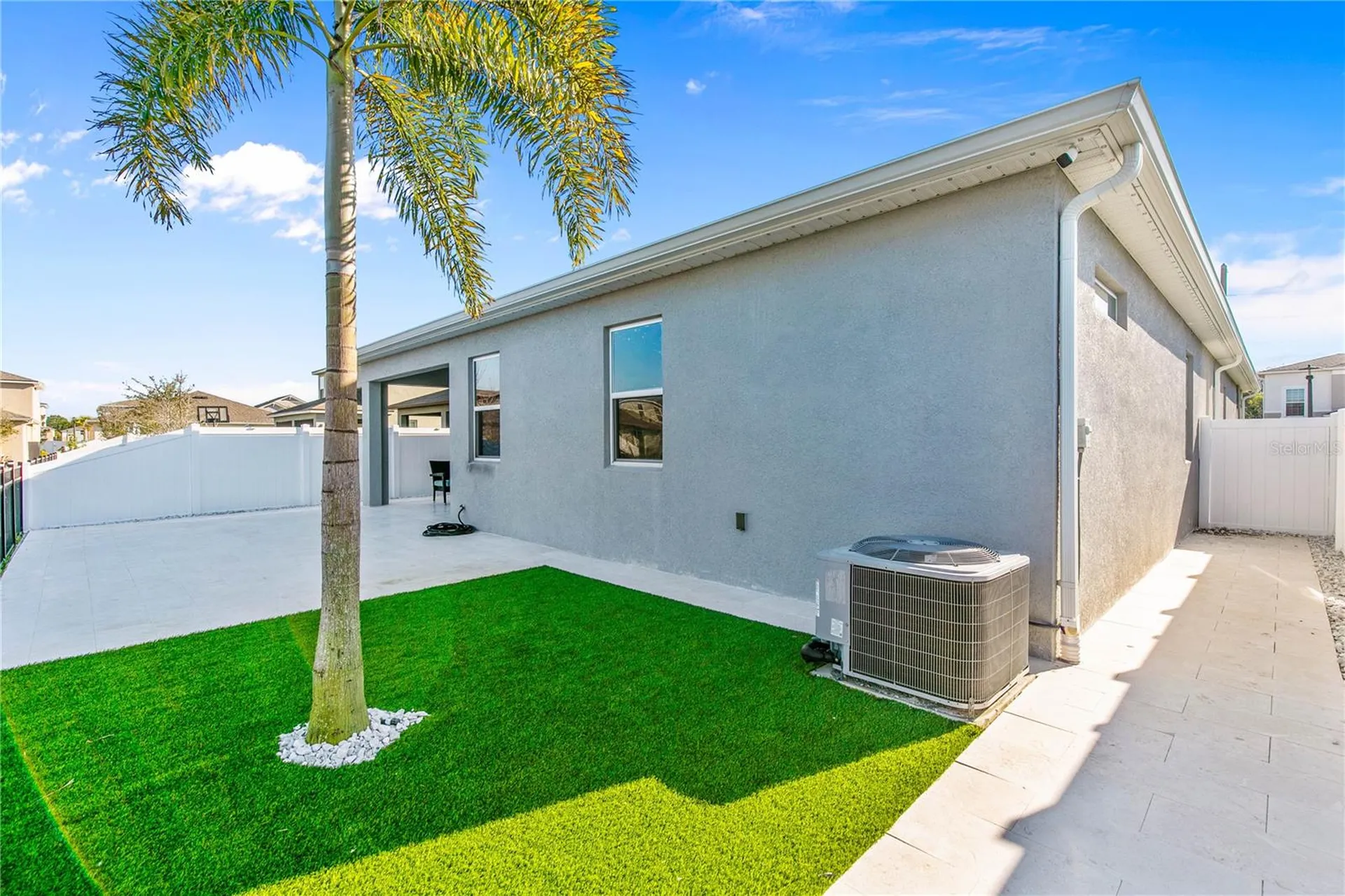 11851 Sunsail Avenue Orlando FL 32832