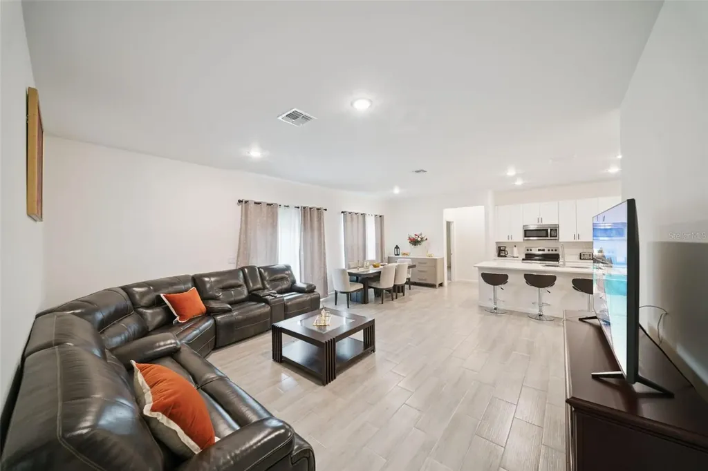 1523 Zinnia Drive Deltona FL 32725