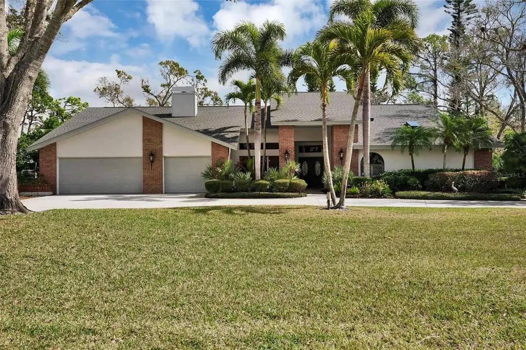 7307 Weeping Willow Drive Sarasota FL 34241