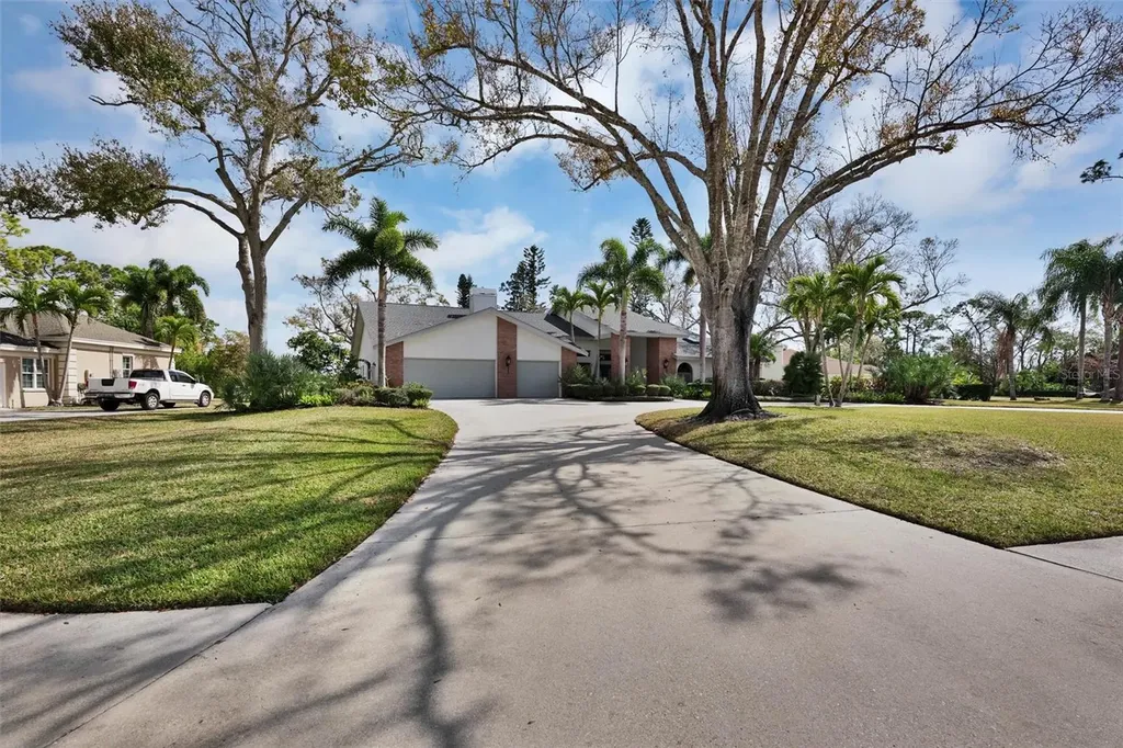 7307 Weeping Willow Drive Sarasota FL 34241